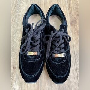Carvela Kurt Geiger Black Velvet Silver Sneakers Size 6.5/37 EUC